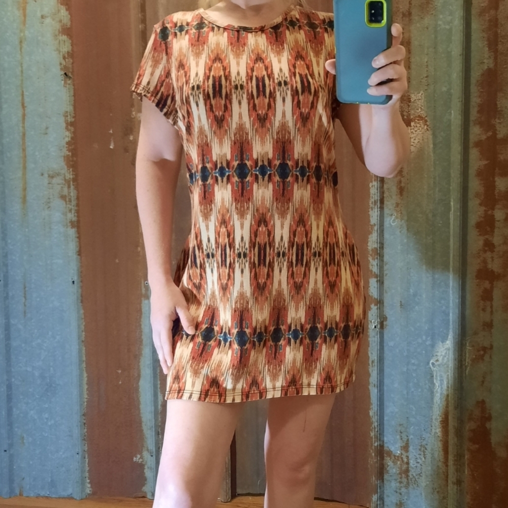 VINTAGE NY Invasion Abstract Print Sheath Dress